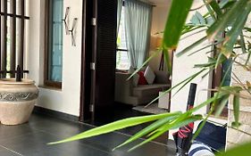Frangipani Villa